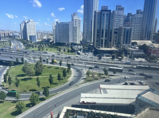 Beylikdüzü Metrobüs Beykent Durağında 2+1 Ofis..