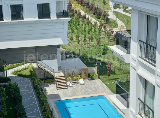Beylikdüzü Kasrıbeyaz Vadi Sitesi Dubleks 3+1 Daire..